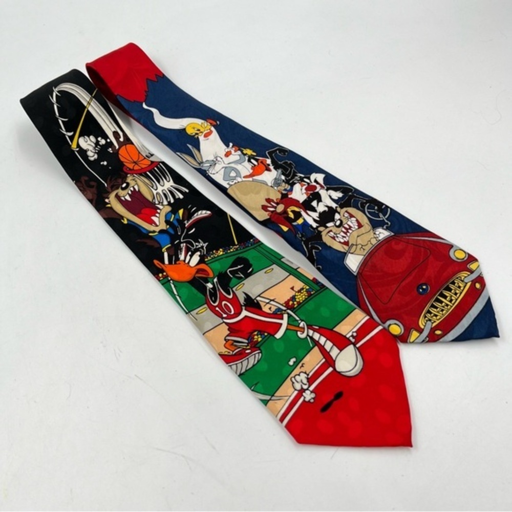 Looney Tunes Mania and Balencine Hot Cakes Men’s Novelty Ties 1994